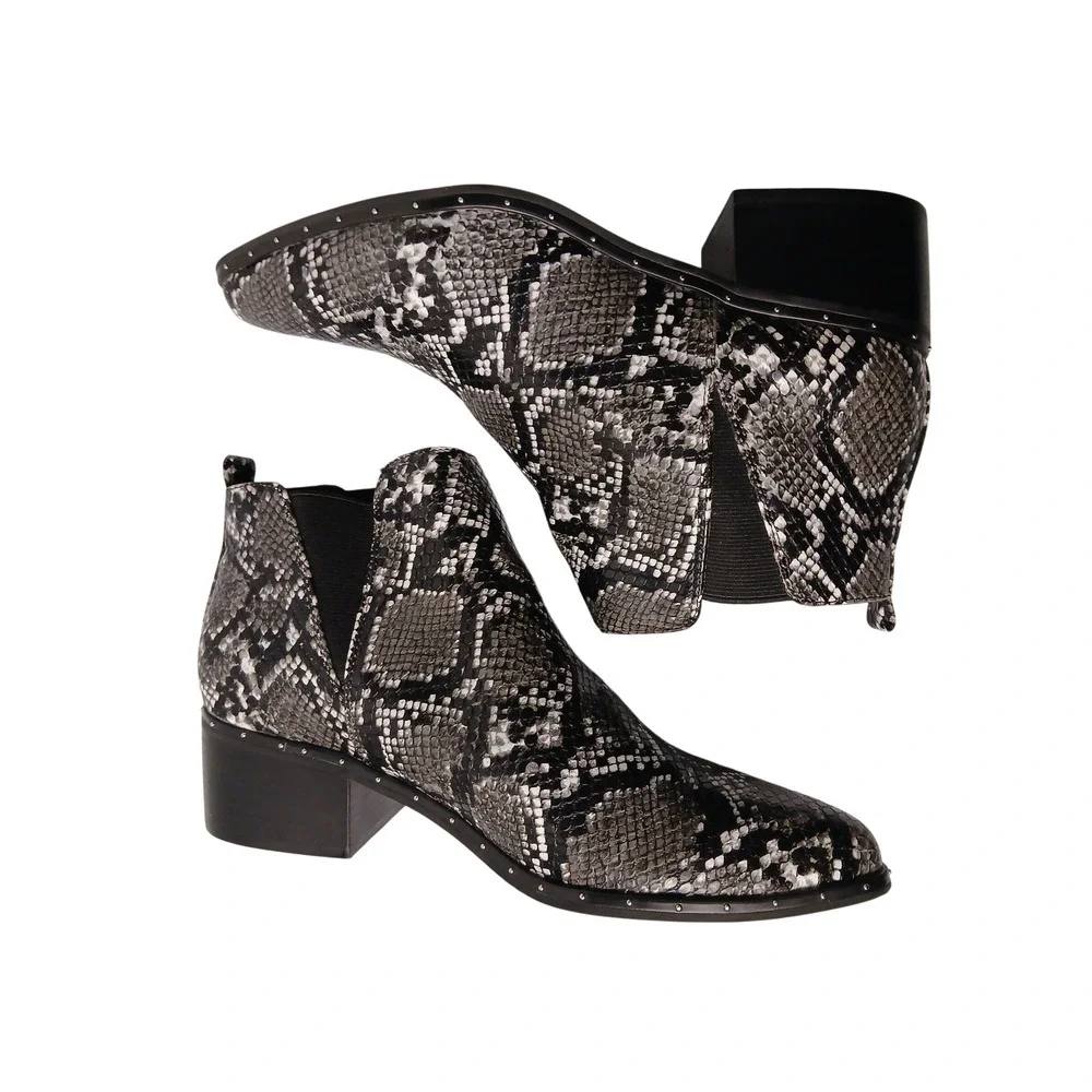 Bar III Gabby Womens Snakeskin Print Pointed Toe BlockHeel Ankle Boots Grey 7.5M